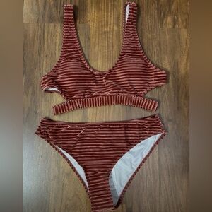 Cupshe Women's Swimwear Ribbed Velvet Bikini 2 Piece Set Size M